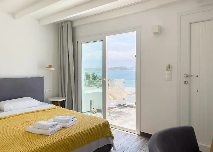 George Studios 4* Naxos City