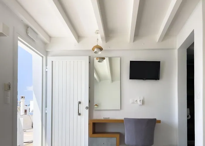 George Studios Naxos City